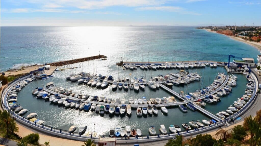 Nieuwbouw Villa Te koop in Orihuela-Costa in Spanje, gelegen aan de Costa Blanca-Zuid
