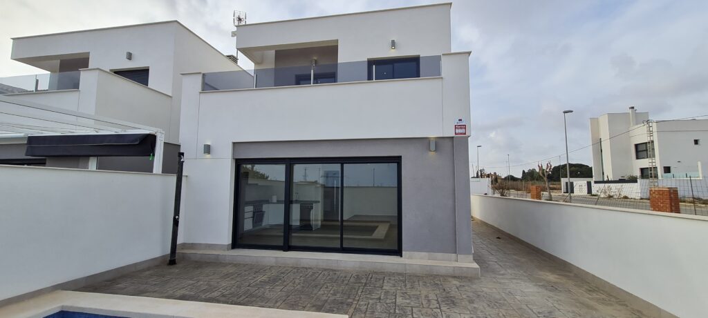 Nieuwbouw Villa Te koop in Orihuela-Costa in Spanje, gelegen aan de Costa Blanca-Zuid