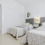 Nieuwbouw Villa Te koop in San Miguel De Salinas in Spanje, gelegen aan de Costa Blanca-Zuid