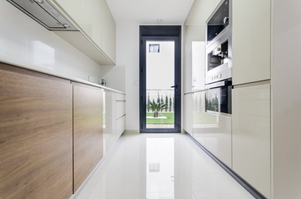 Nieuwbouw Villa Te koop in San Miguel De Salinas in Spanje, gelegen aan de Costa Blanca-Zuid