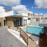 Nieuwbouw Villa Te koop in San Miguel De Salinas in Spanje, gelegen aan de Costa Blanca-Zuid