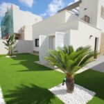 Nieuwbouw Villa Te koop in San Miguel De Salinas in Spanje, gelegen aan de Costa Blanca-Zuid