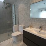 Nieuwbouw Villa Te koop in San Miguel De Salinas in Spanje, gelegen aan de Costa Blanca-Zuid