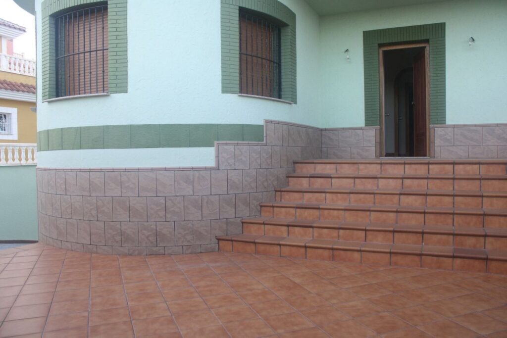 Nieuwbouw Villa Te koop in Torrevieja in Spanje, gelegen aan de Costa Blanca-Zuid