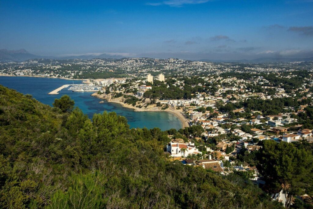 Nieuwbouw Villa Te koop in Els Poblets in Spanje, gelegen aan de Costa Blanca-Noord