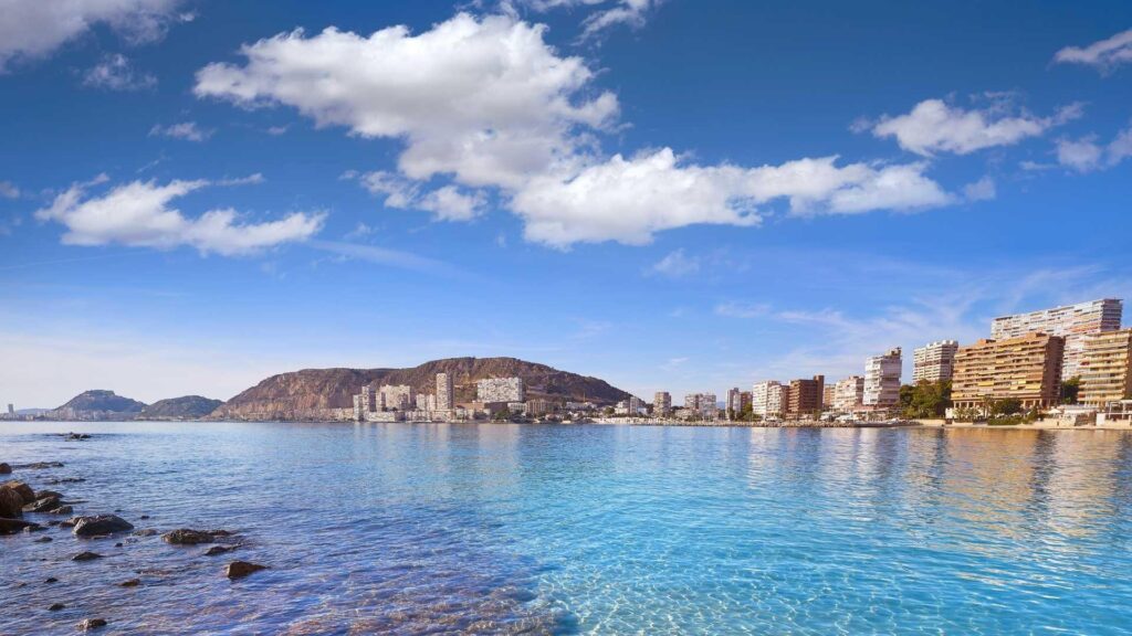 Nieuwbouw Villa Te koop in Els Poblets in Spanje, gelegen aan de Costa Blanca-Noord