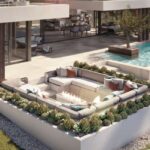 Terras en zwembad van in San Roque in Spanje, gelegen aan de  Costa del Sol-West