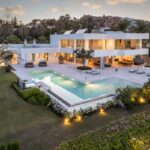 Nieuwbouw Villa Te koop in Marbella in Spanje, gelegen aan de Costa del Sol-West