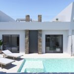 Terras en zwembad van in Torre-Pacheco in Spanje, gelegen aan de  Costa Cálida