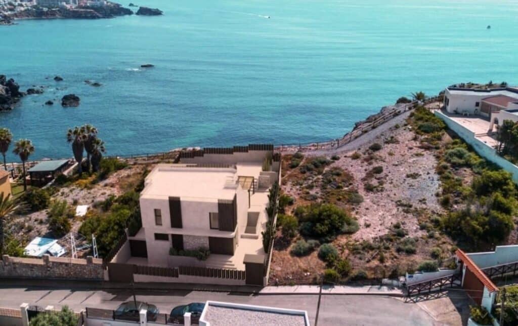 Nieuwbouw Villa Te koop in Cabo De Palos in Spanje, gelegen aan de Costa Cálida
