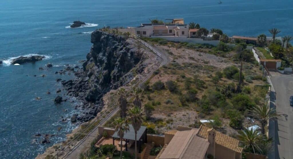 Nieuwbouw Villa Te koop in Cabo De Palos in Spanje, gelegen aan de Costa Cálida