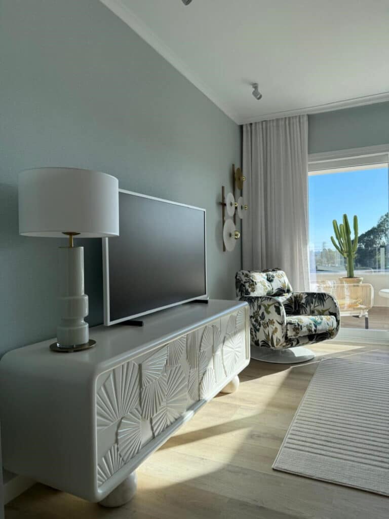 Nieuwbouw Appartement Te koop in Nueva Andalucia in Spanje, gelegen aan de Costa del Sol-West