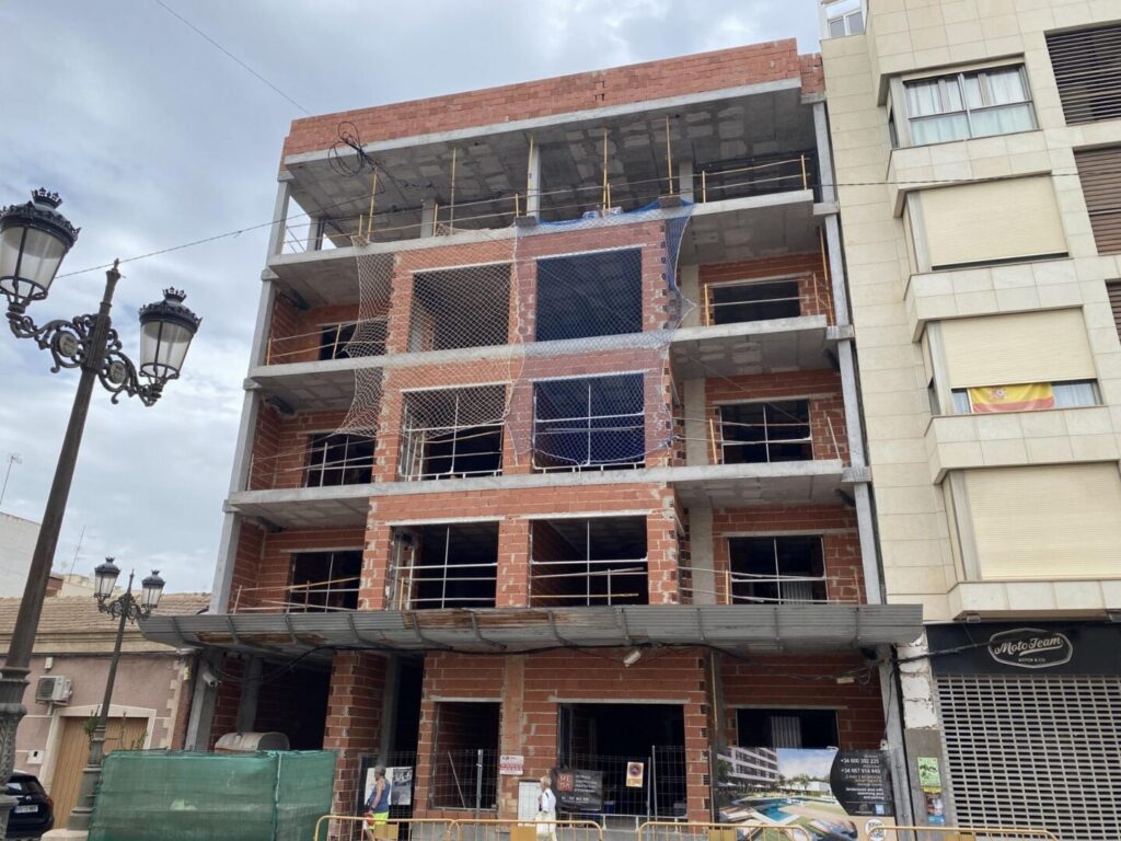 Nieuwbouw Appartement Te koop in Guardamar Del Segura in Spanje, gelegen aan de Costa Blanca-Zuid