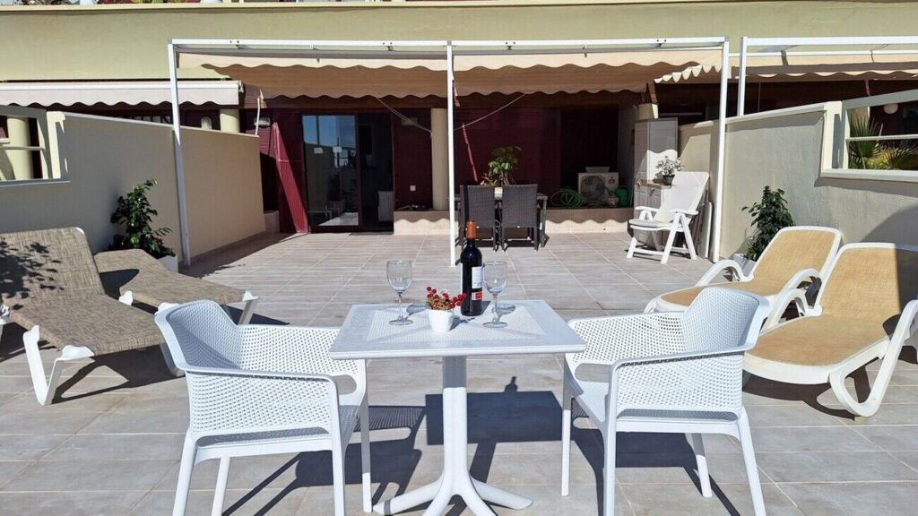 Appartement Te koop in Nerja in Spanje, gelegen aan de Costa del Sol-Oost