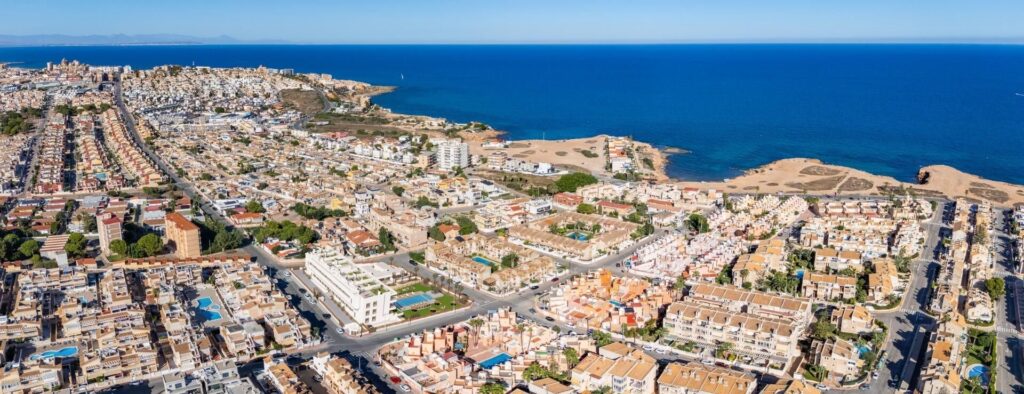 Nieuwbouw Huis Te koop in Torrevieja in Spanje, gelegen aan de Costa Blanca-Zuid
