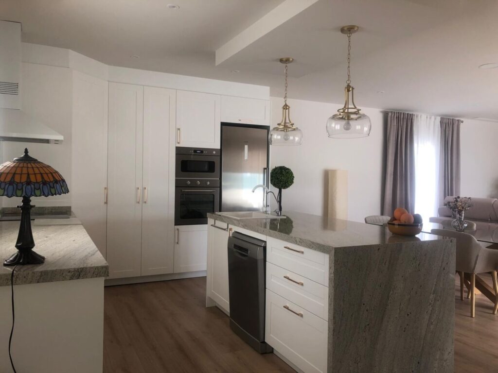 Nieuwbouw Villa Te koop in La Romana in Spanje, gelegen aan de Costa Blanca-Zuid