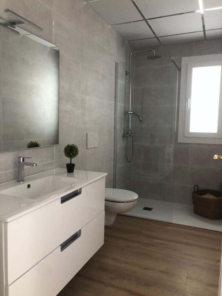 Nieuwbouw Villa Te koop in La Romana in Spanje, gelegen aan de Costa Blanca-Zuid